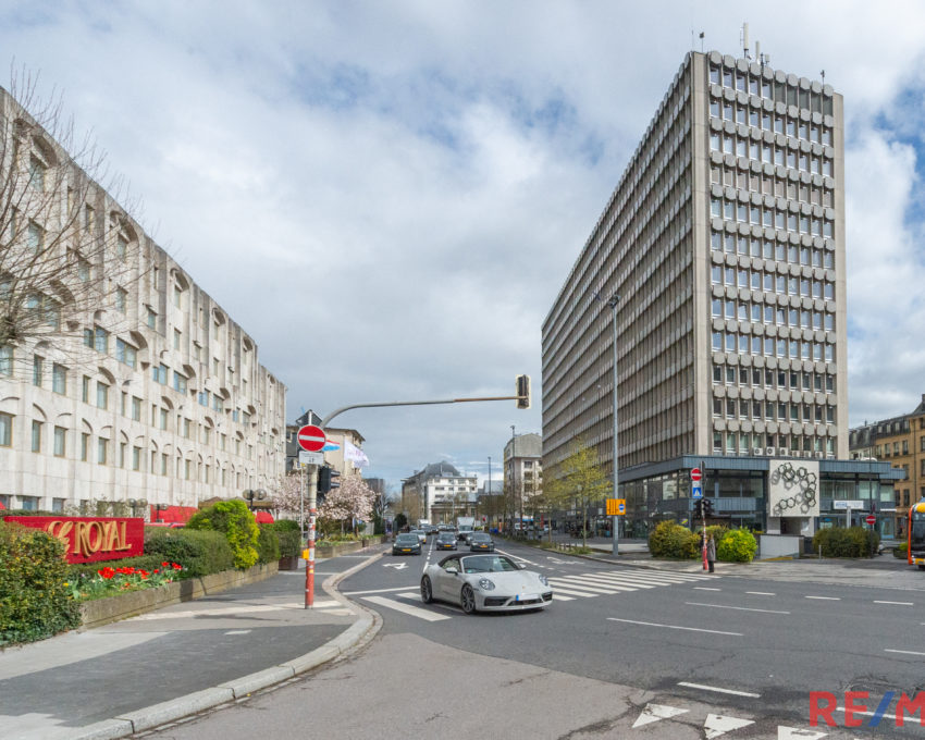 Bureau équipé à vendre à Luxembourg Ville-Haute